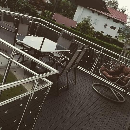 Apartments Ema ポドチェトルテク エクステリア 写真